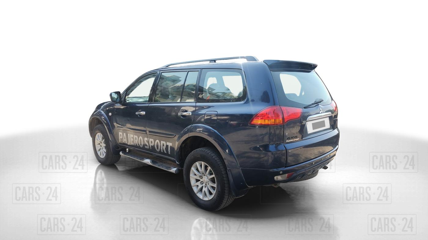 2014 Mitsubishi Pajero Sport 2.5 MT 4X4, Diesel, Manual, 97,000 km, Left Back Diagonal
