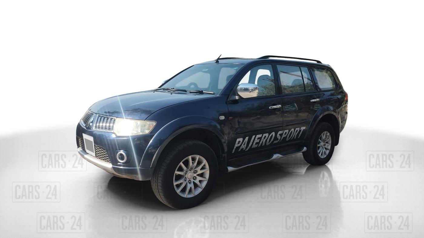 2014 Mitsubishi Pajero Sport 2.5 MT 4X4, Diesel, Manual, 97,000 km, Left Front Diagonal