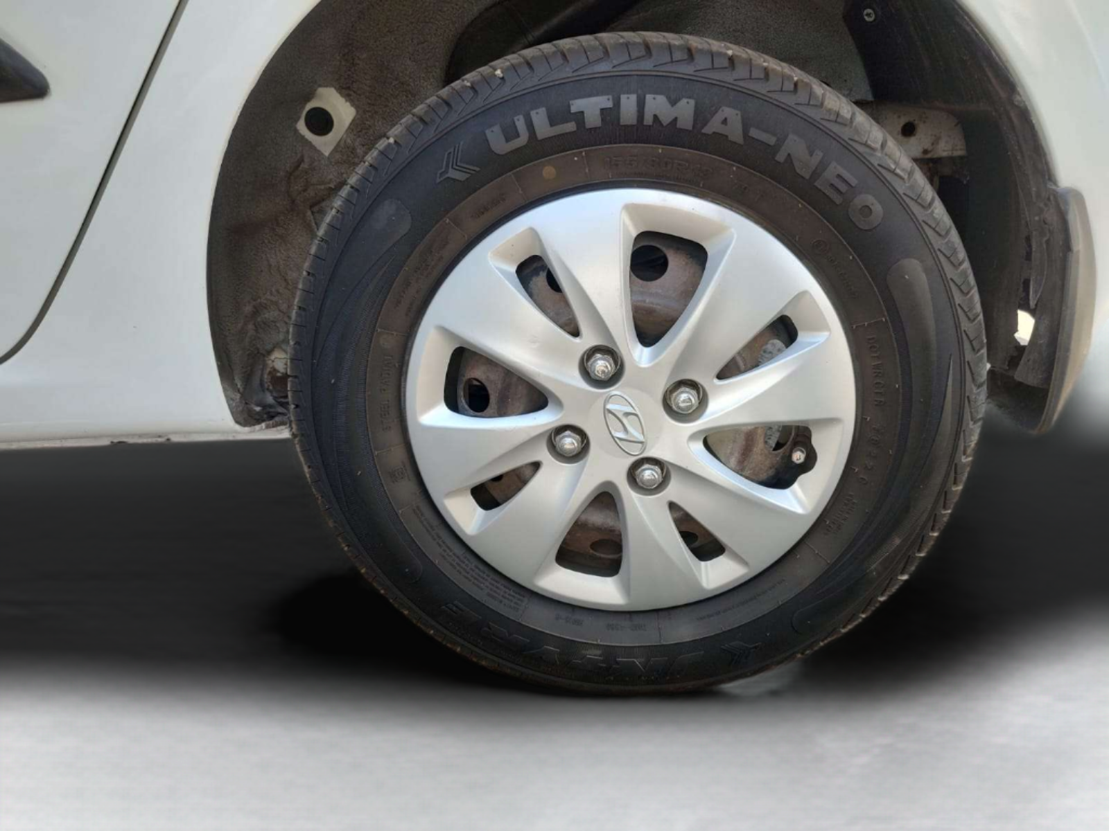 2012 Hyundai i10 MAGNA 1.1 LPG, LPG, Manual, 94,000 km, Left Rear Wheel
