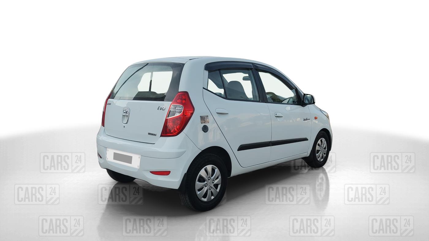 2012 Hyundai i10 MAGNA 1.1 LPG, LPG, Manual, 94,000 km, Right Back Diagonal