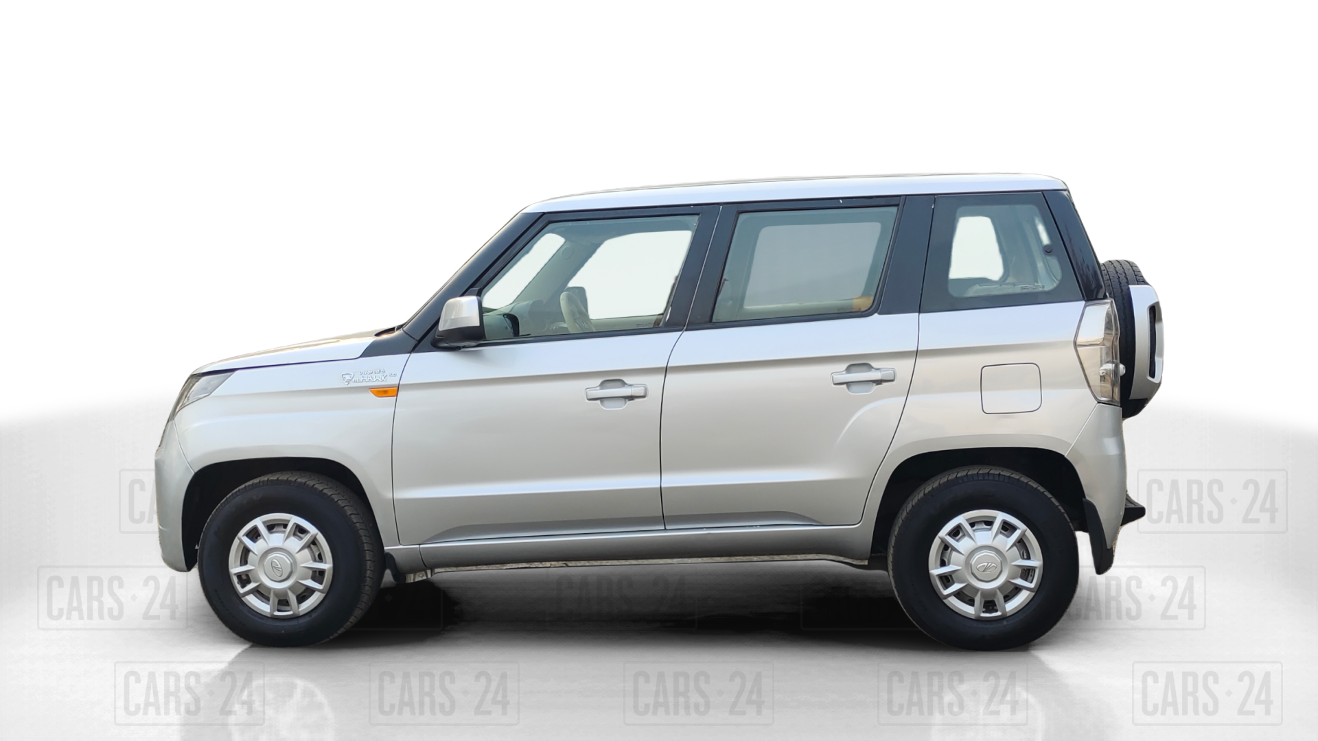 2019 Mahindra TUV300 T4 PLUS, Diesel, Manual, 75,089 km, Left Side