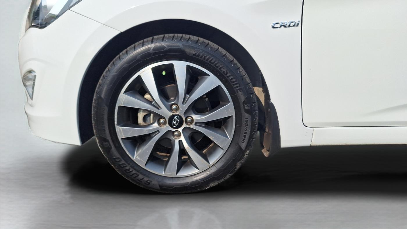 2016 Hyundai Verna FLUIDIC 1.6 CRDI SX AT 4S, Diesel, Automatic, 53,565 km, Left Front Wheel