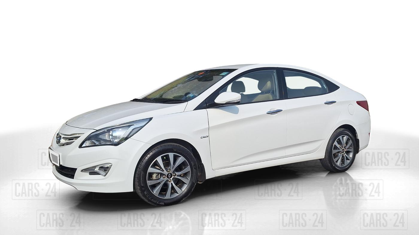 2016 Hyundai Verna FLUIDIC 1.6 CRDI SX AT 4S, Diesel, Automatic, 53,565 km, Left Front Diagonal