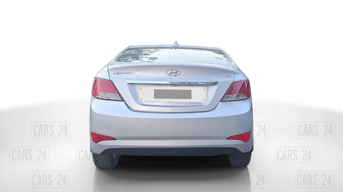 2015 Hyundai Verna FLUIDIC 1.6 CRDI S 4S, Diesel, Manual, 63,345 km, Back/Rear