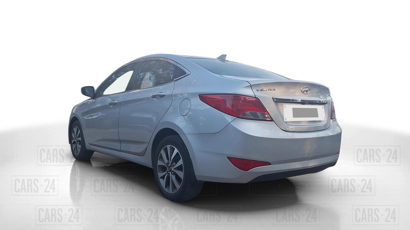 2015 Hyundai Verna FLUIDIC 1.6 CRDI S 4S, Diesel, Manual, 63,345 km, Left Back Diagonal