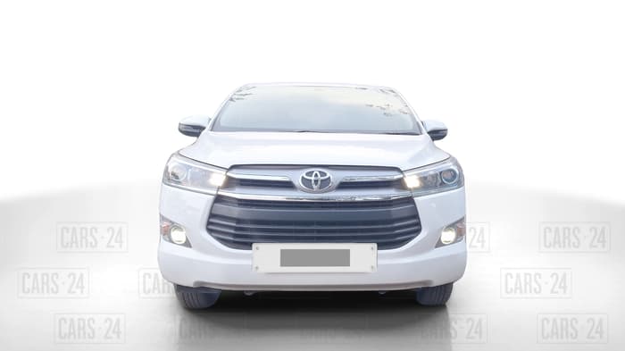 2019 Toyota Innova Crysta 2.4 VX 8 STR, Diesel, Manual, 81,912 km, Front