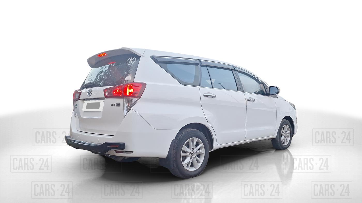 2019 Toyota Innova Crysta 2.4 VX 8 STR, Diesel, Manual, 81,912 km, Right Back Diagonal