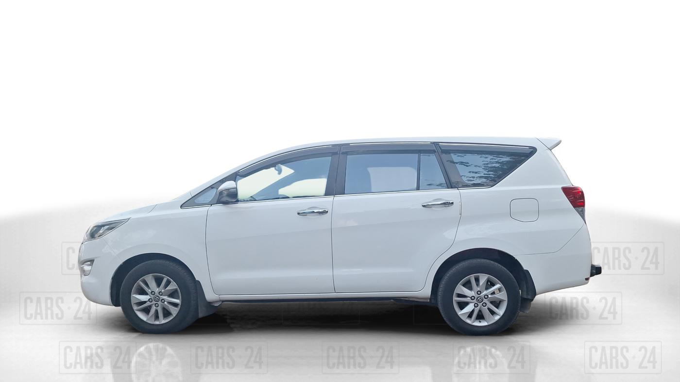 2019 Toyota Innova Crysta 2.4 VX 8 STR, Diesel, Manual, 81,912 km, Left Side