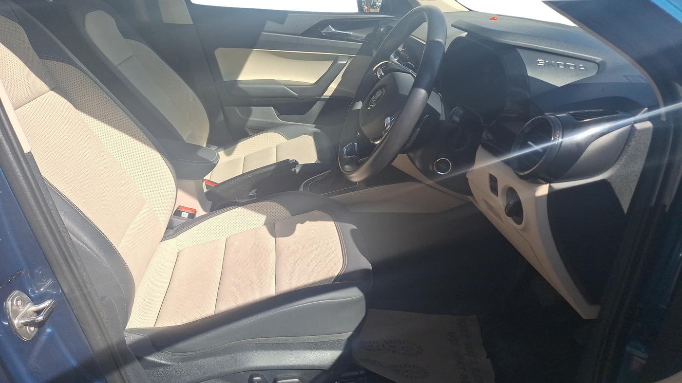 2024 Skoda SLAVIA STYLE 1.0L TSI AT, Petrol, Automatic, 5,852 km, Right Side Front Door Cabin