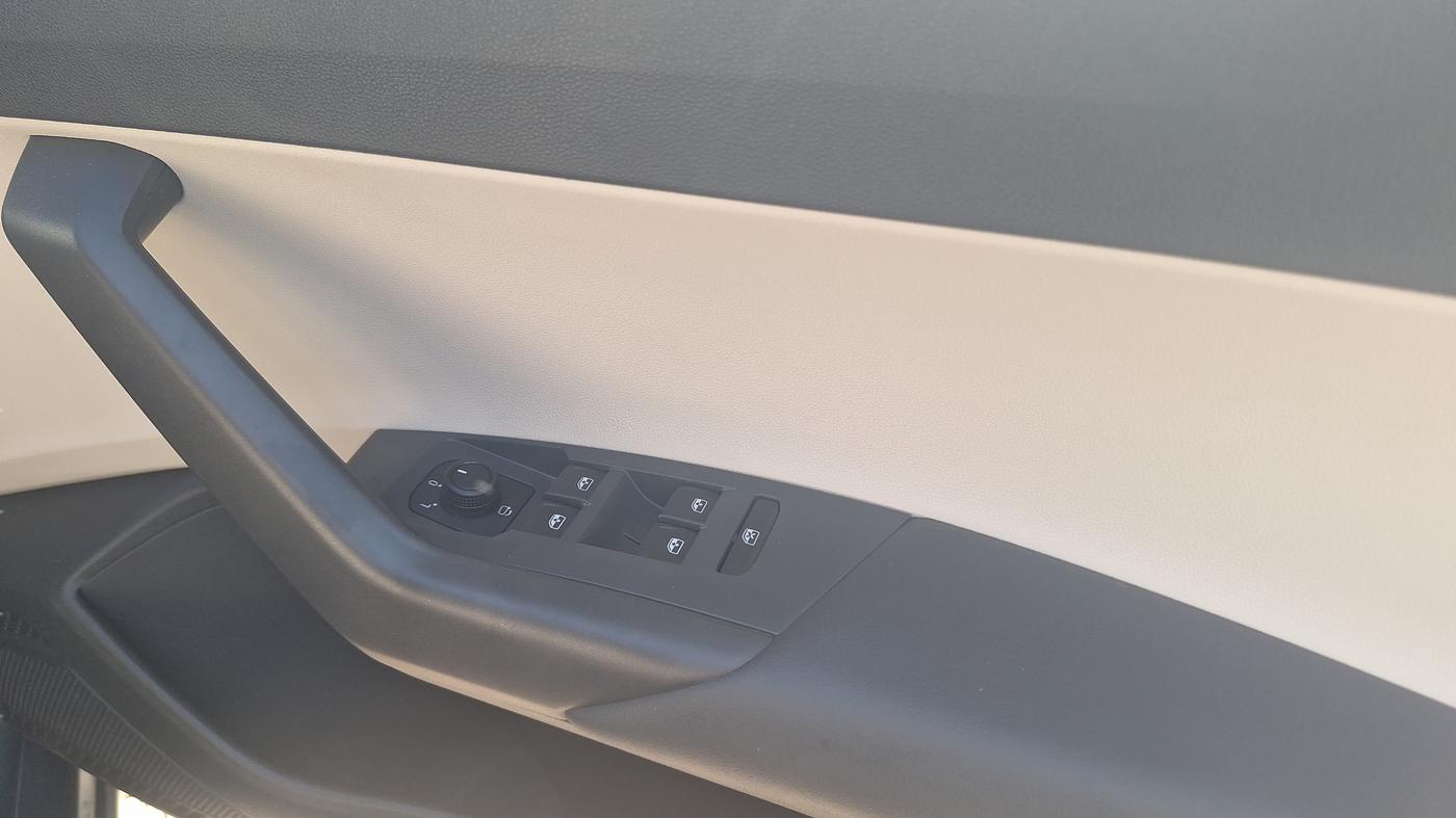 2024 Skoda SLAVIA STYLE 1.0L TSI AT, Petrol, Automatic, 5,852 km, Driver Side Door Panel Controls