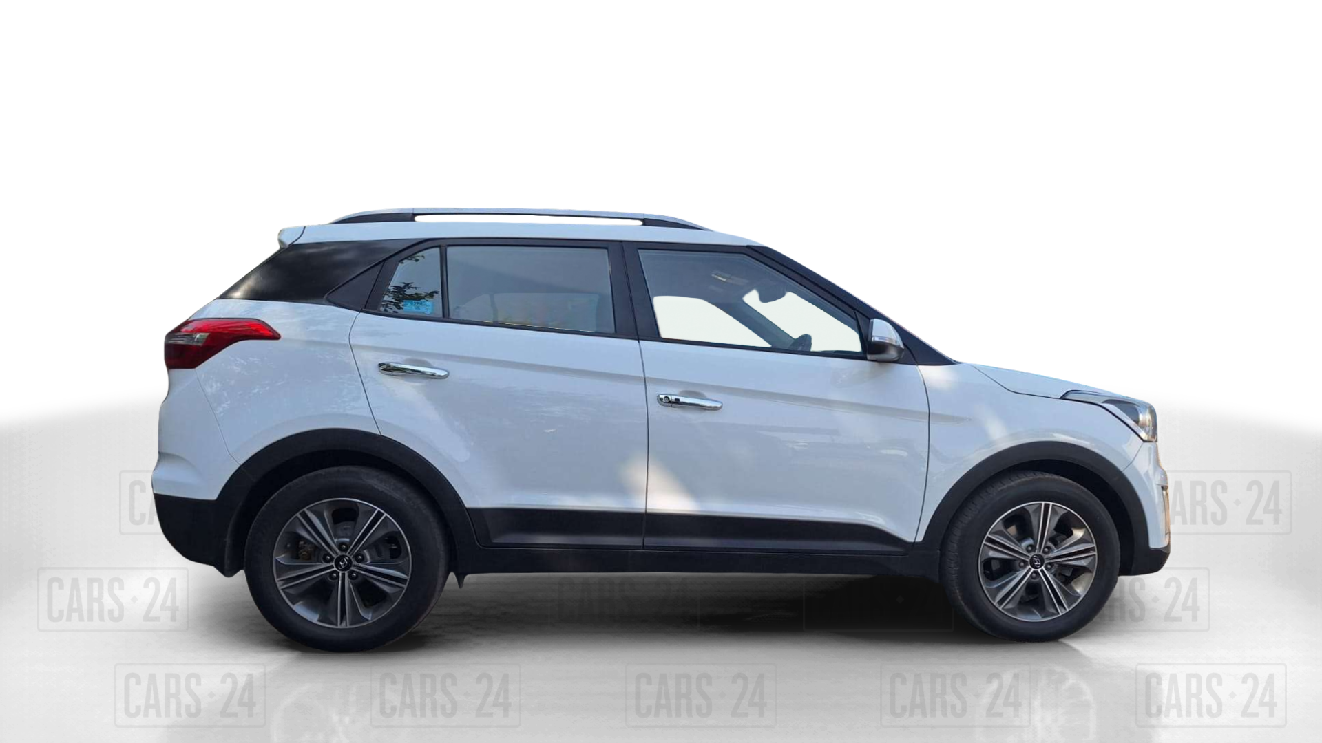 2016 Hyundai Creta SX PLUS AT 1.6 DIESEL, Diesel, Automatic, 52,420 km, Right Side View