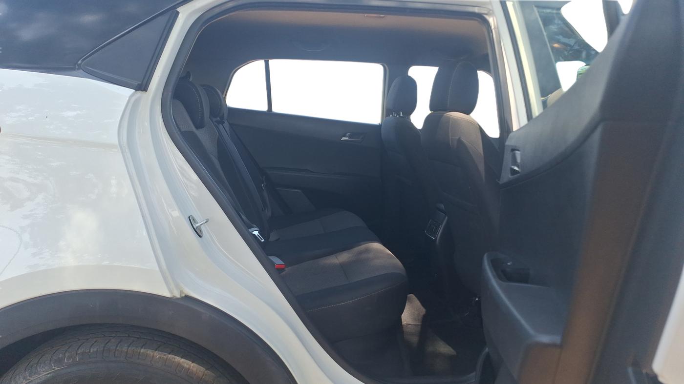 2016 Hyundai Creta SX PLUS AT 1.6 DIESEL, Diesel, Automatic, 52,420 km, Right Side Rear Door Cabin
