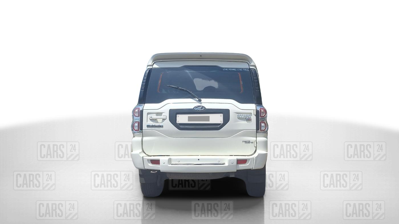 2015 Mahindra Scorpio S10 2WD INTELLI-HYBRID, Diesel, Manual, 81,337 km, Back/Rear