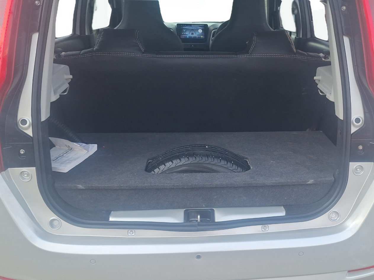 2022 Maruti New Wagon-R LXI CNG (O) 1.0, CNG, Manual, 32,741 km, Boot Inside