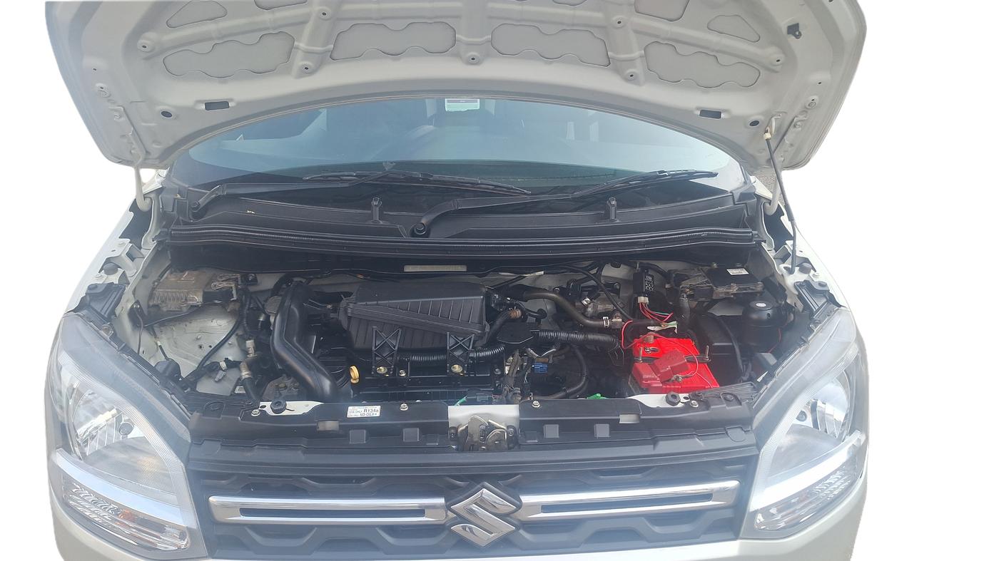 2022 Maruti New Wagon-R LXI CNG (O) 1.0, CNG, Manual, 32,741 km, Open Bonnet