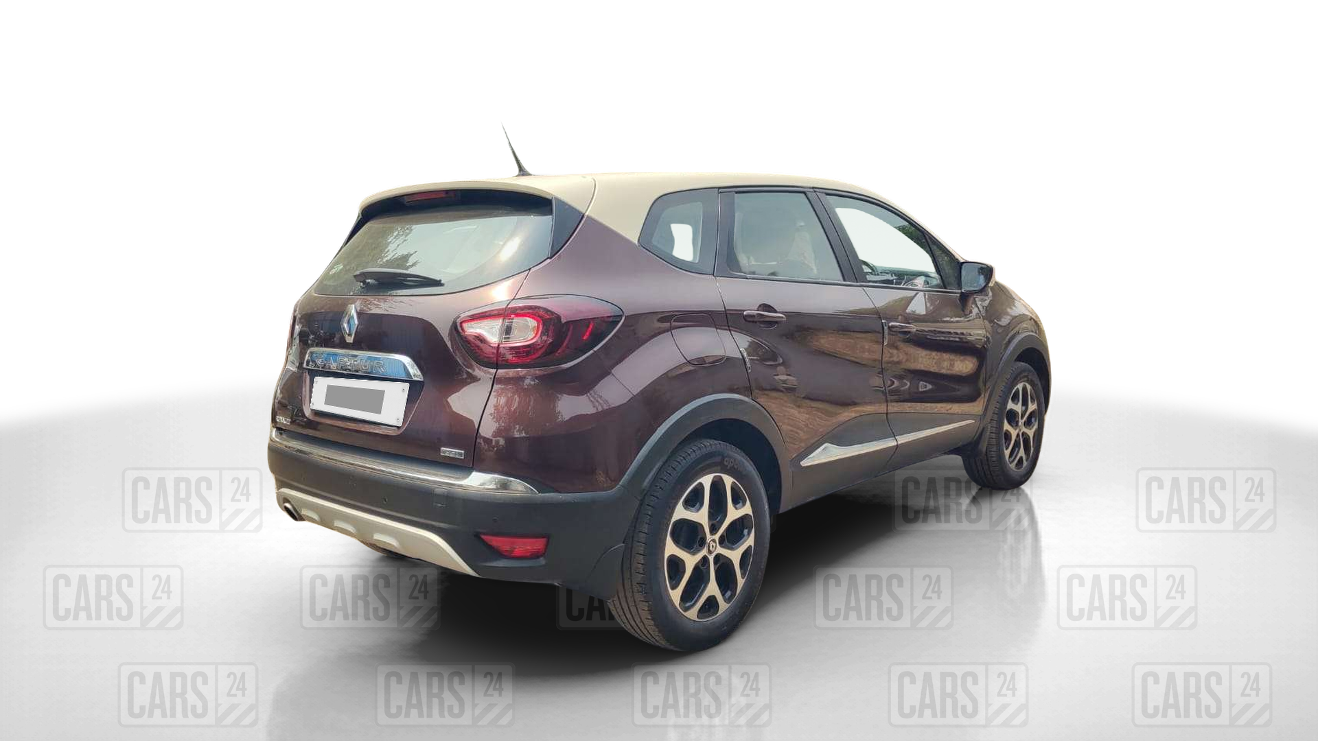 2017 Renault Captur RXT DIESEL DUAL TONE, Diesel, Manual, 45,985 km, Right Back Diagonal