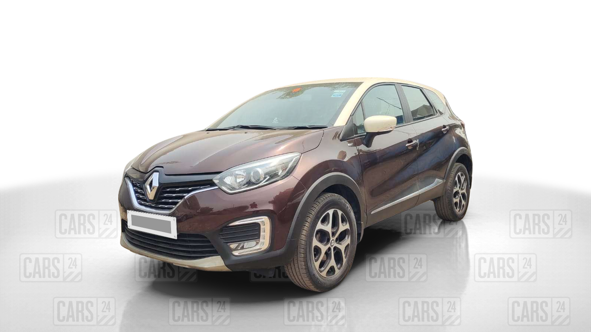 2017 Renault Captur RXT DIESEL DUAL TONE, Diesel, Manual, 45,985 km, Left Front Diagonal