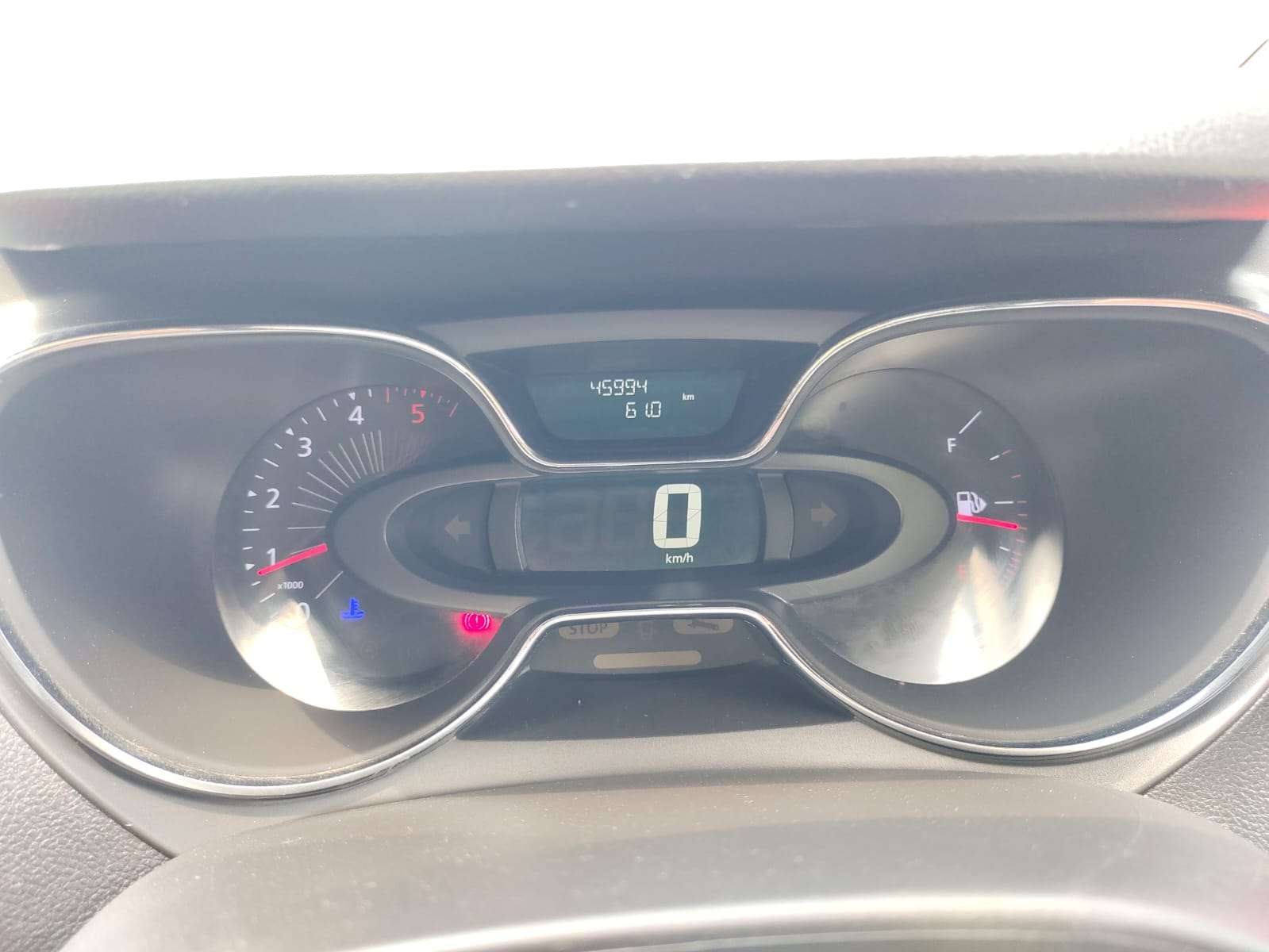 2017 Renault Captur RXT DIESEL DUAL TONE, Diesel, Manual, 45,985 km, Odometer Image
