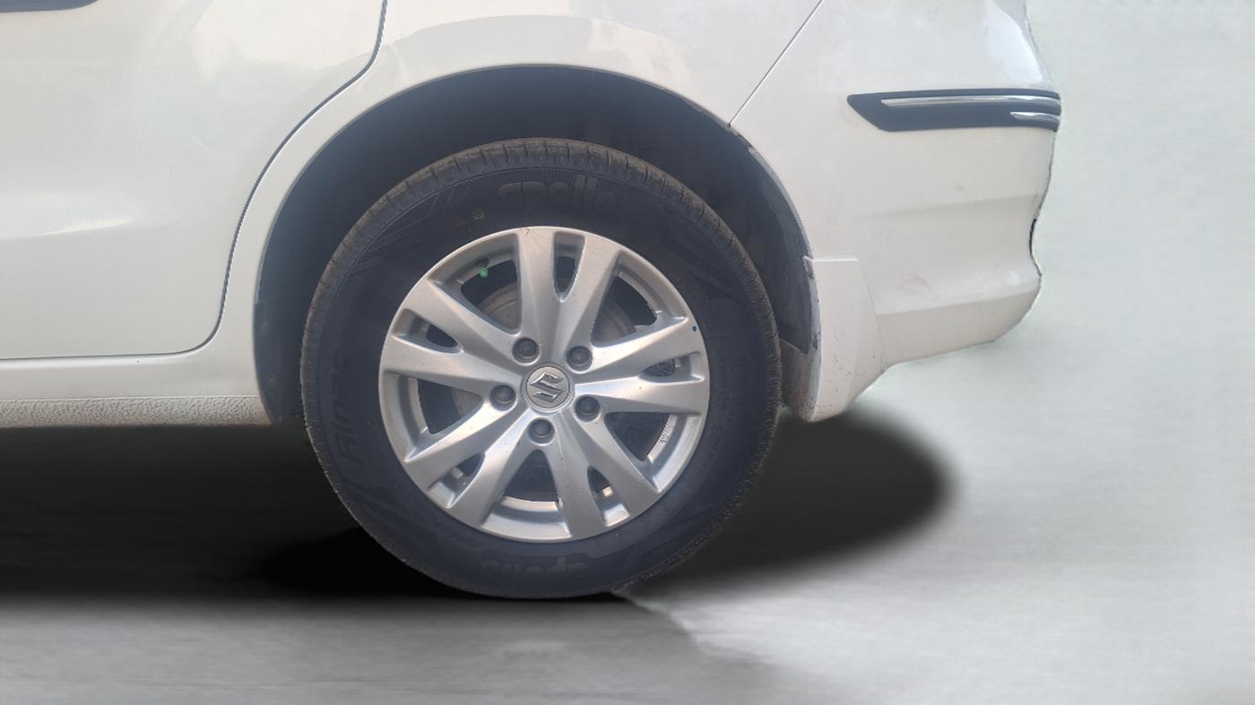 2016 Maruti Ertiga ZDI + SHVS, Diesel, Manual, 86,050 km, Left Rear Wheel