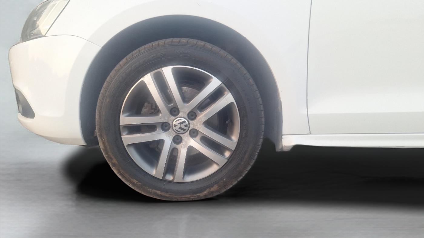 2013 Volkswagen Jetta HIGHLINE TDI, Diesel, Manual, 51,915 km, Left Front Wheel