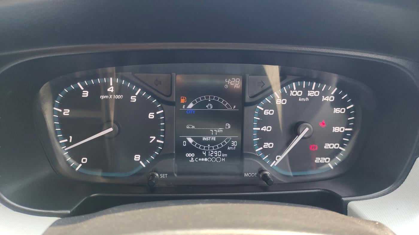 2022 Tata PUNCH ACCOMPLISHED MT, Petrol, Manual, 41,290 km, Odometer Image