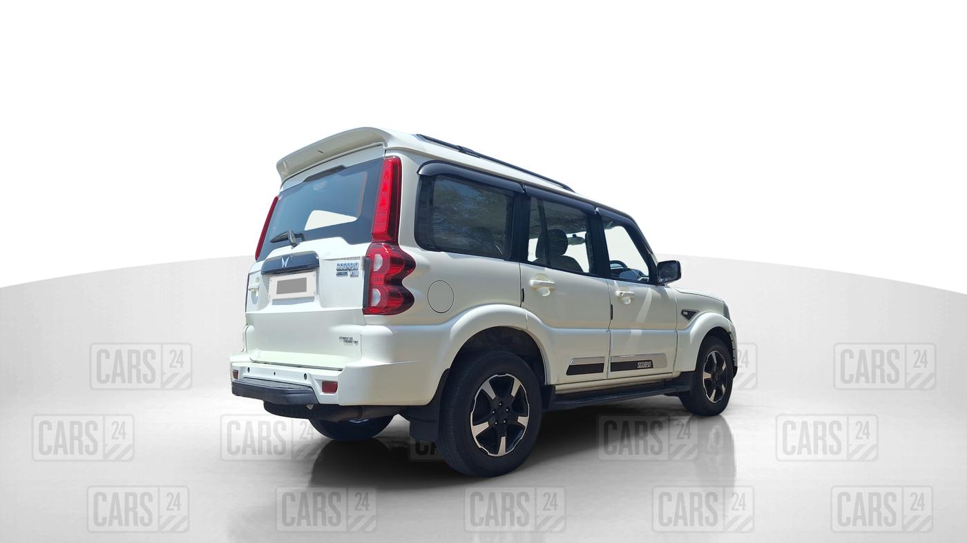2023 Mahindra SCORPIO CLASSIC S11 7STR, Diesel, Manual, 40,388 km, Right Back Diagonal