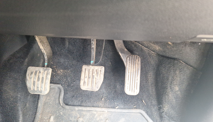 2020 Tata Harrier XZ PLUS 2.0L, Diesel, Manual, 43,414 km, Pedals