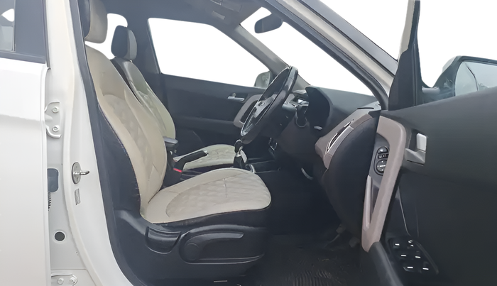 2018 Hyundai Creta SX 1.6 DIESEL, Diesel, Manual, 86,247 km, Right Side Front Door Cabin