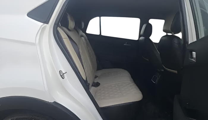 2018 Hyundai Creta SX 1.6 DIESEL, Diesel, Manual, 86,247 km, Right Side Rear Door Cabin
