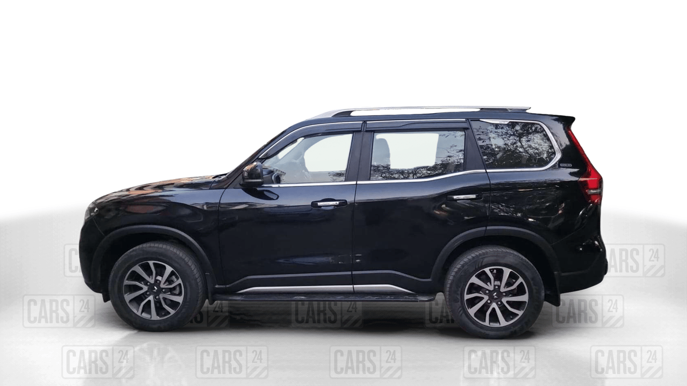 2022 Mahindra SCORPIO-N Z8 L PETROL AT 6 STR, Petrol, Automatic, 22,882 km, Left Side