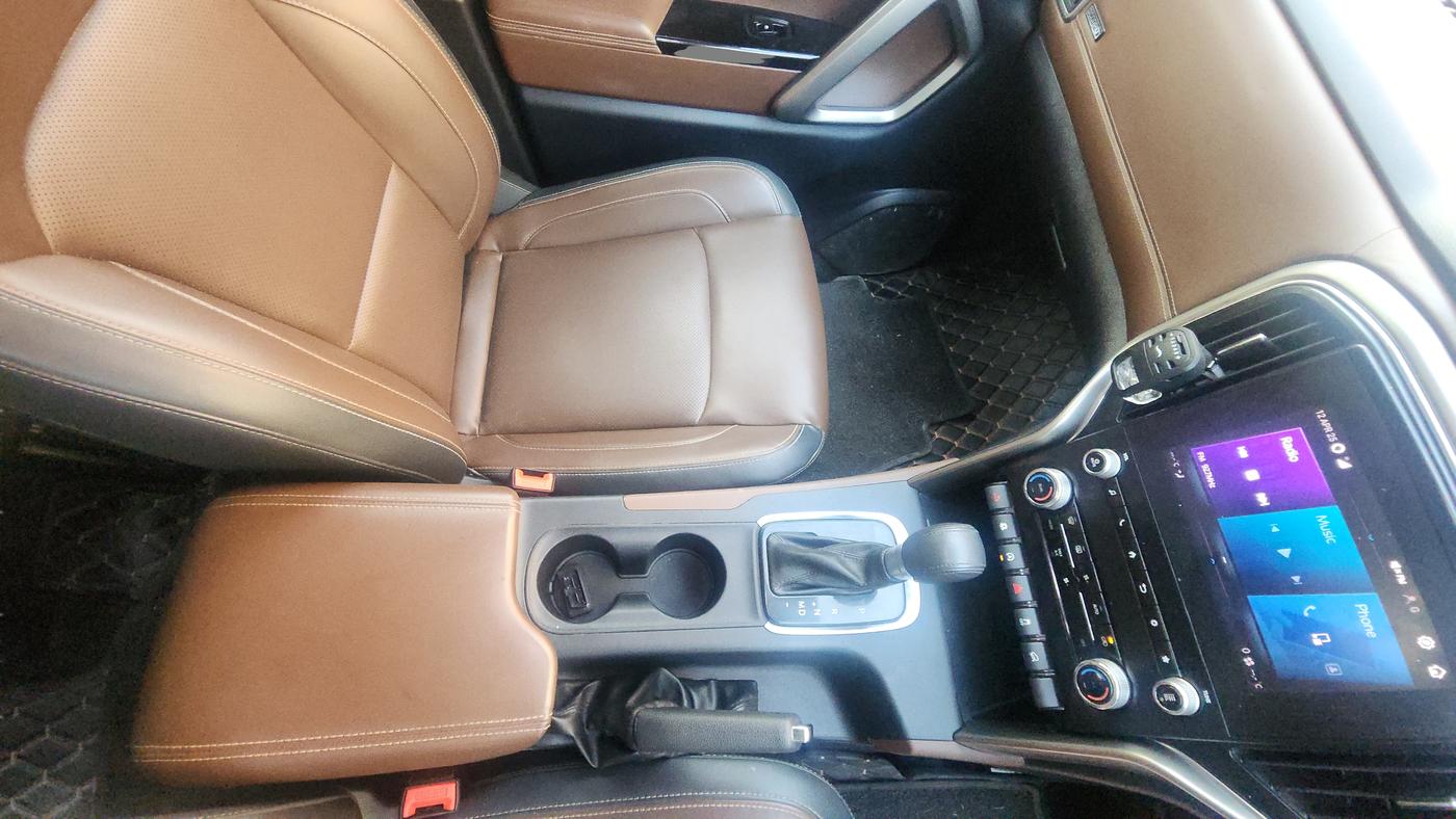 2022 Mahindra SCORPIO-N Z8 L PETROL AT 6 STR, Petrol, Automatic, 22,882 km, Gear Lever