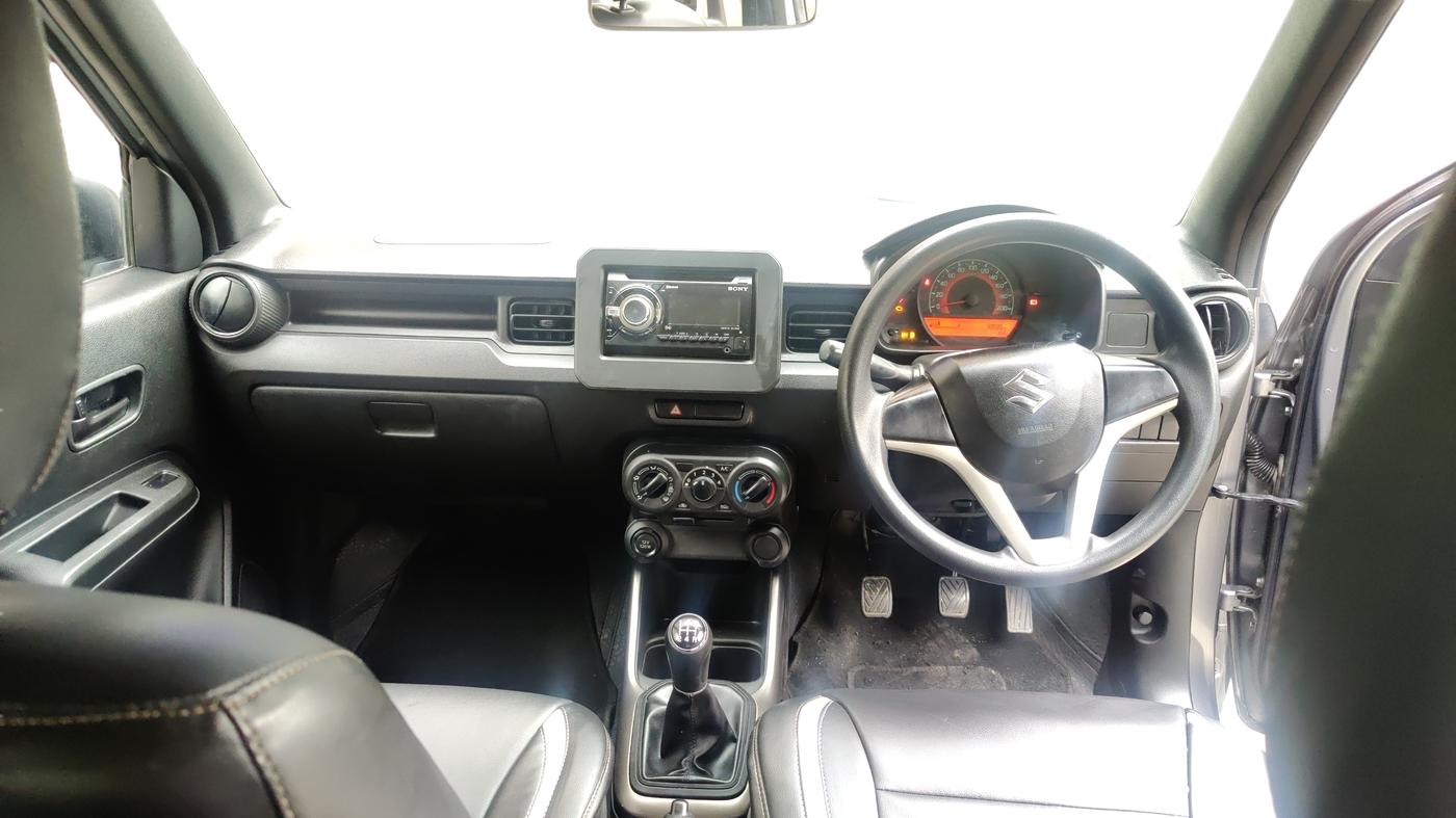 2017 Maruti IGNIS SIGMA 1.2, Petrol, Manual, 72,035 km, Dashboard