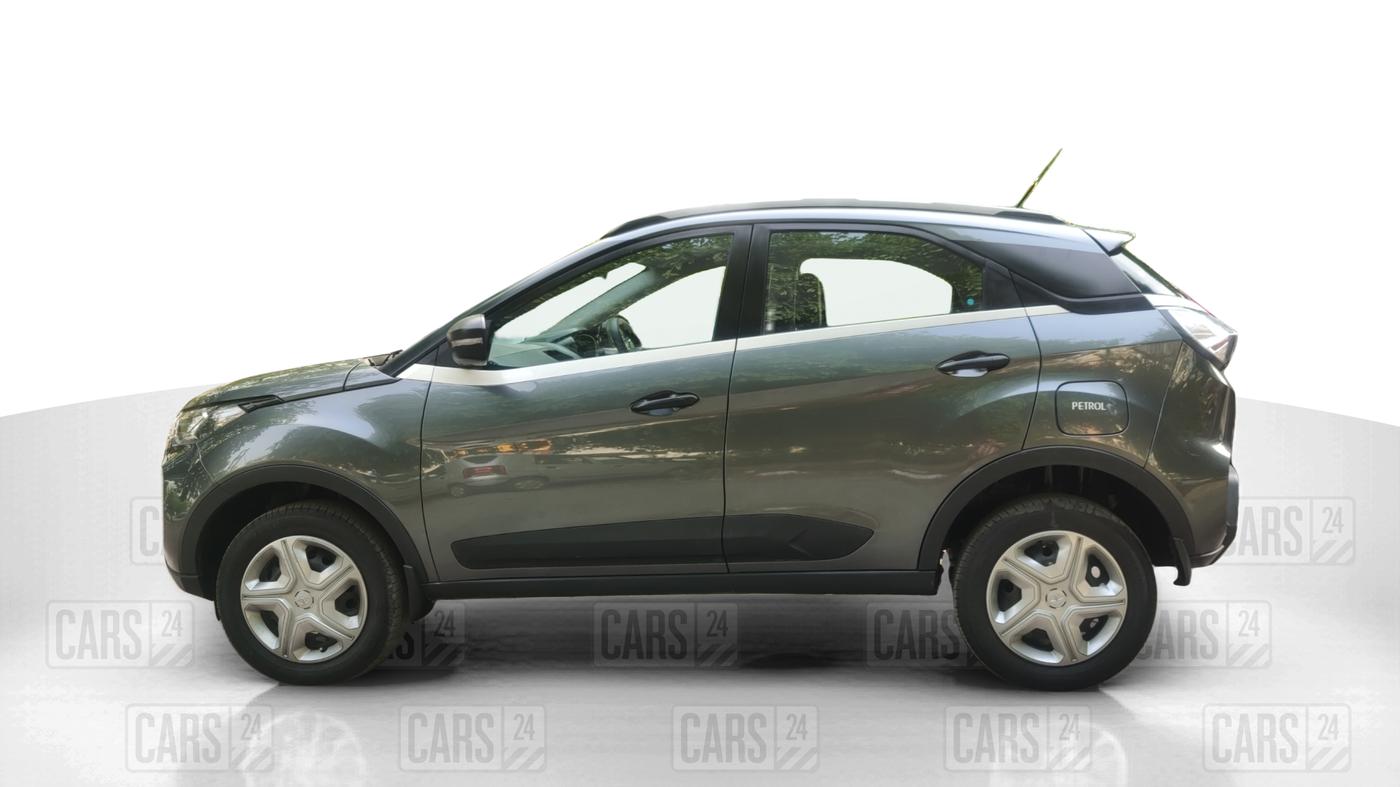 2022 Tata NEXON XMA SUNROOF PETROL, Petrol, Automatic, 23,658 km, Left Side