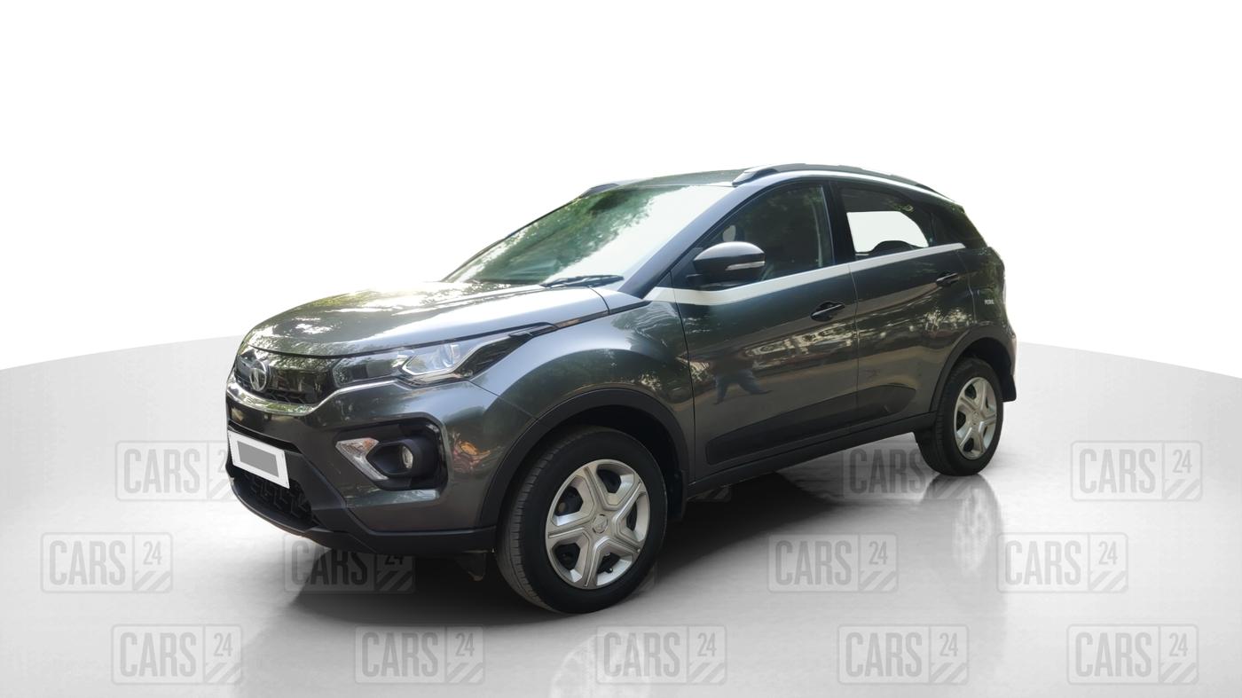 2022 Tata NEXON XMA SUNROOF PETROL, Petrol, Automatic, 23,658 km, Left Front Diagonal