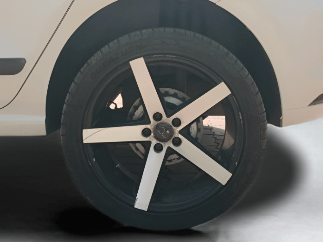 2019 Volkswagen Polo TRENDLINE 1.0L, Petrol, Manual, 75,171 km, Left Rear Wheel