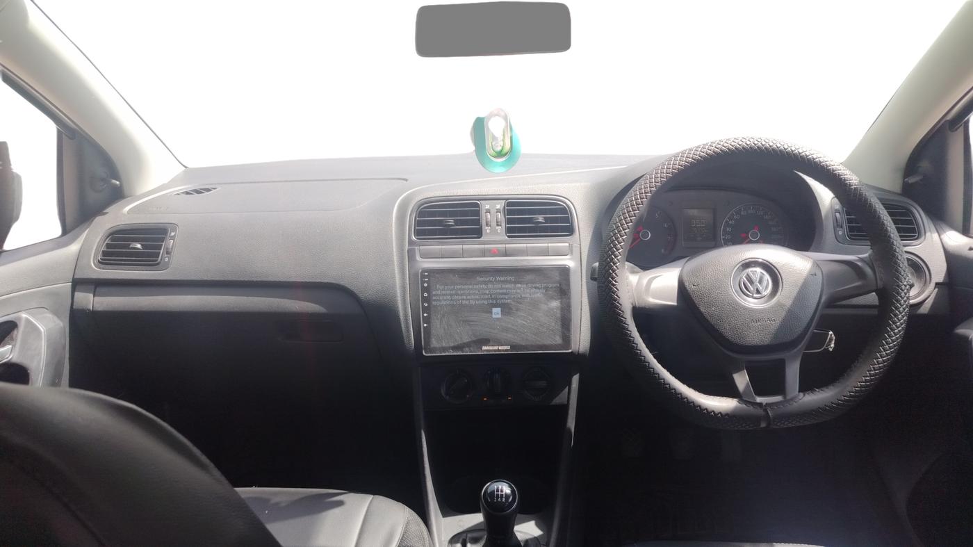 2019 Volkswagen Polo TRENDLINE 1.0L, Petrol, Manual, 75,171 km, Dashboard