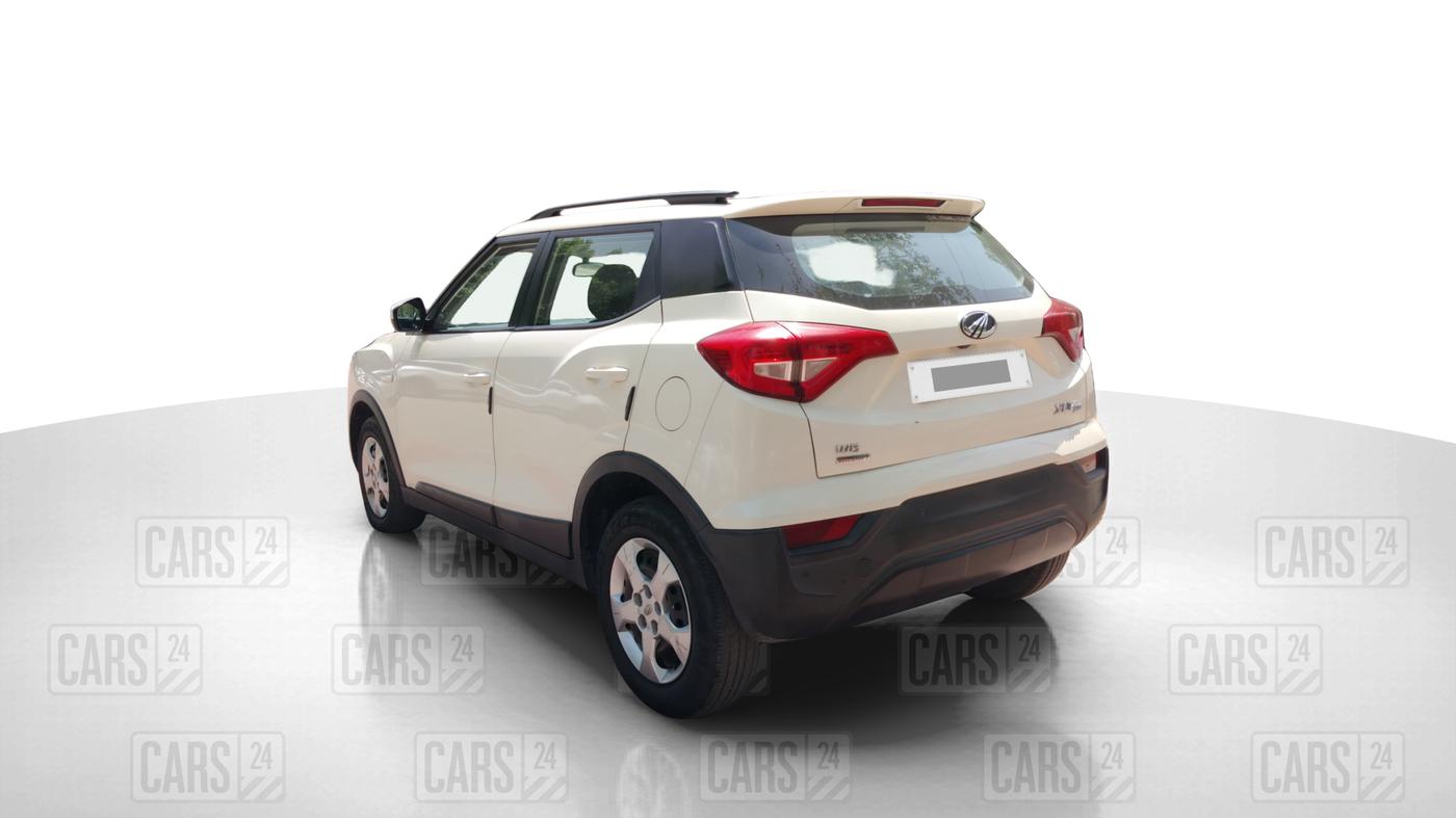 2019 Mahindra XUV300 W6 1.5 DIESEL AMT, Diesel, Automatic, 43,474 km, Left Back Diagonal