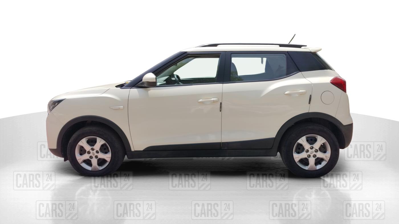 2019 Mahindra XUV300 W6 1.5 DIESEL AMT, Diesel, Automatic, 43,474 km, Left Side