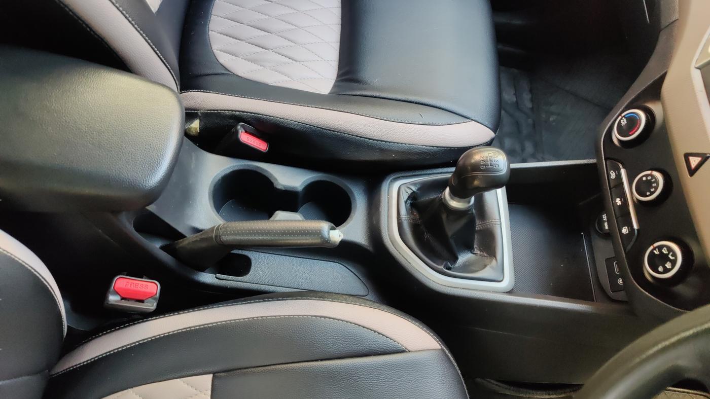 2015 Hyundai Creta S 1.4 DIESEL, Diesel, Manual, 91,117 km, Gear Lever