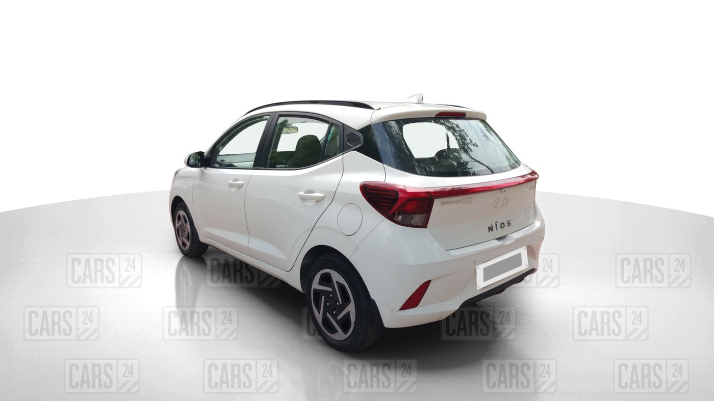 2023 Hyundai GRAND I10 NIOS SPORTZ 1.2 KAPPA VTVT, Petrol, Manual, 32,115 km, Left Back Diagonal