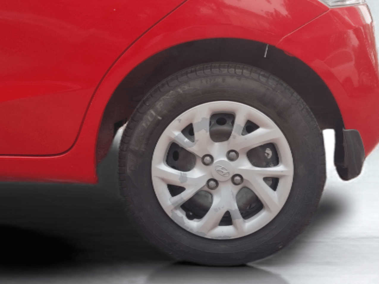 2013 Honda Brio S MT, Petrol, Manual, 44,560 km, Left Rear Wheel