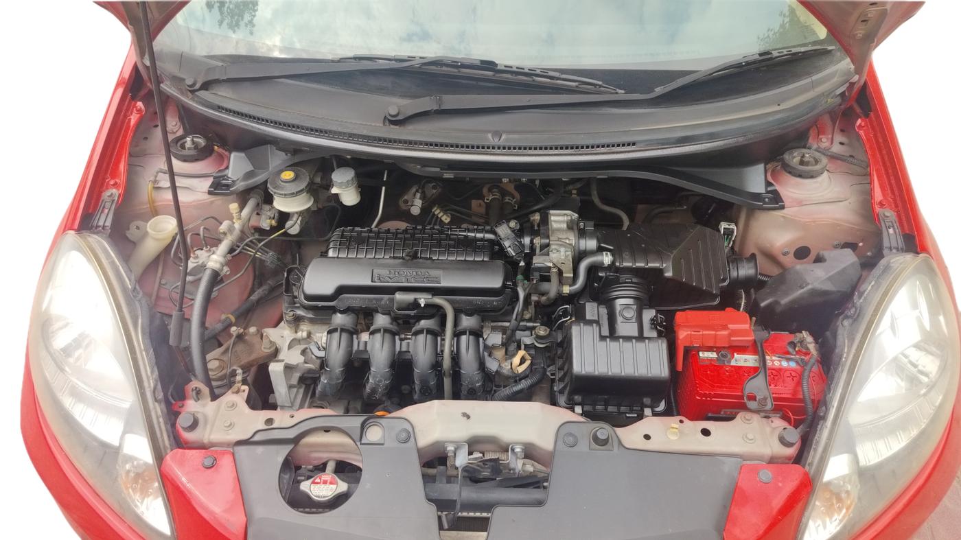2013 Honda Brio S MT, Petrol, Manual, 44,560 km, Open Bonnet