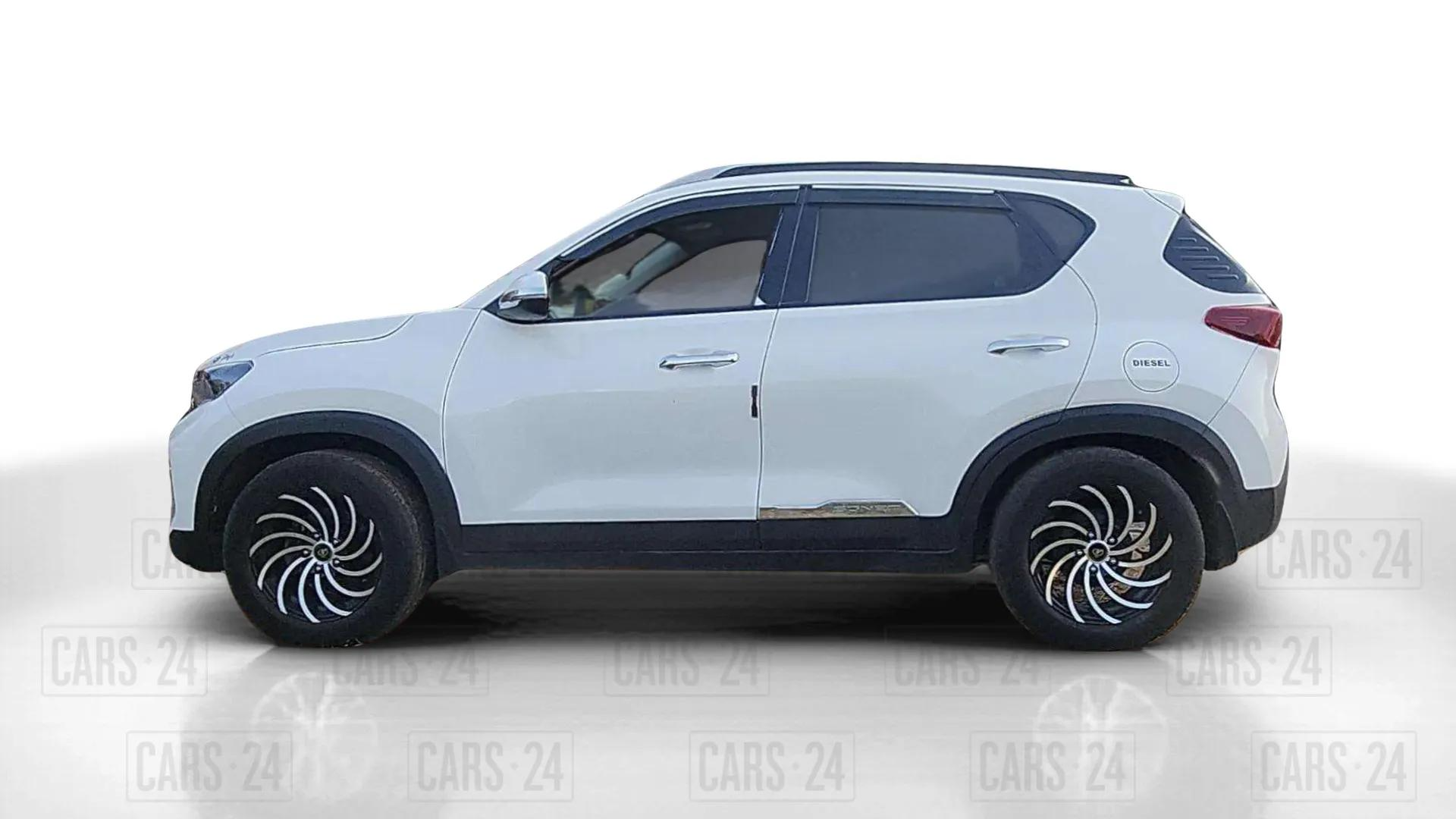 2021 KIA SONET HTK PLUS 1.5, Diesel, Manual, 39,000 km, Left Side