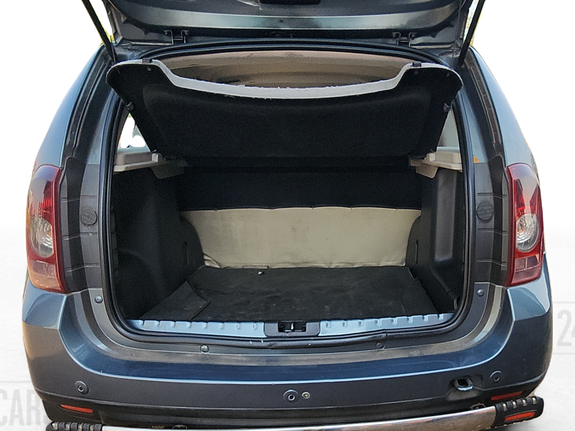 2013 Renault Duster 85 PS RXL DIESEL, Diesel, Manual, 87,000 km, Boot Inside