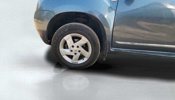 2013 Renault Duster 85 PS RXL DIESEL, Diesel, Manual, 87,000 km, Left Front Wheel