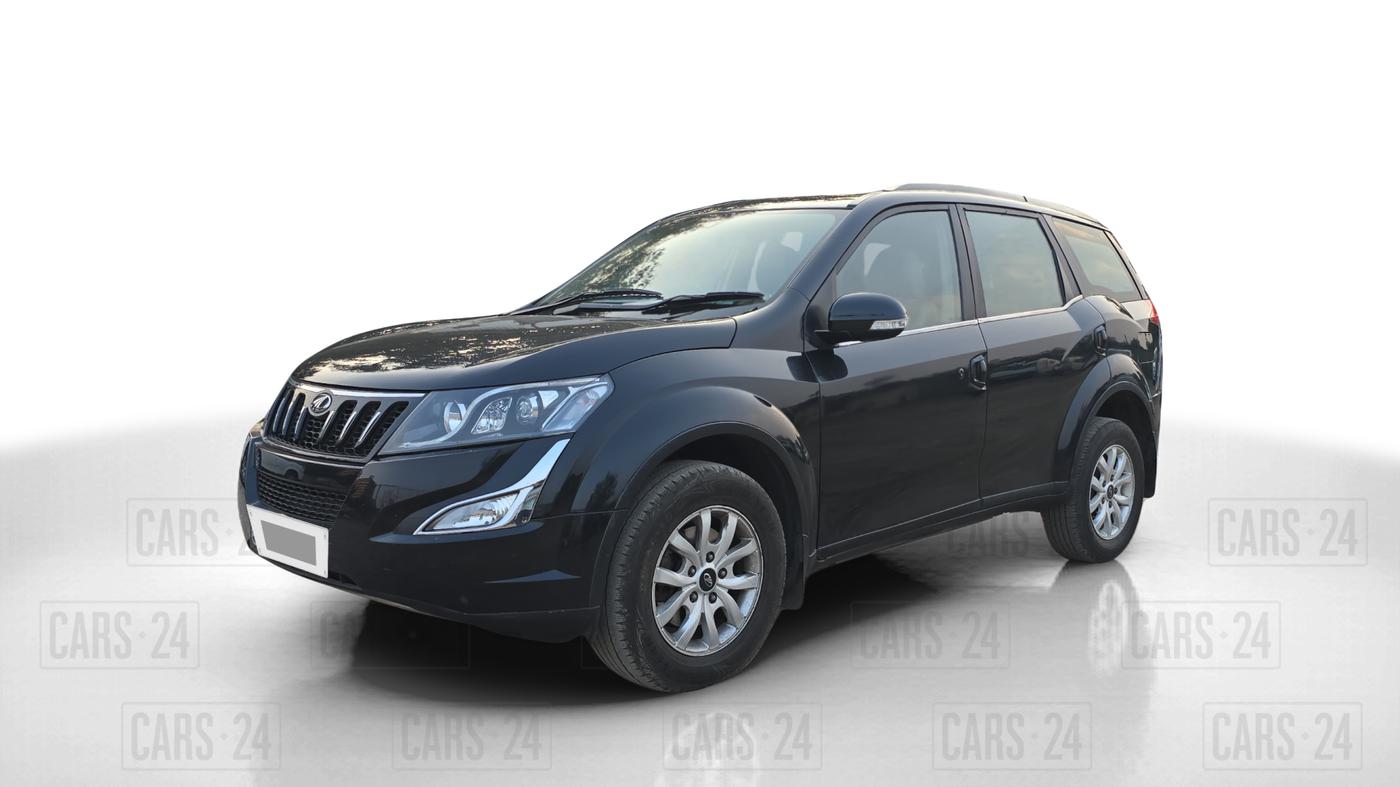 2015 Mahindra XUV500 W10, Diesel, Manual, 1,16,408 km, Left Front Diagonal