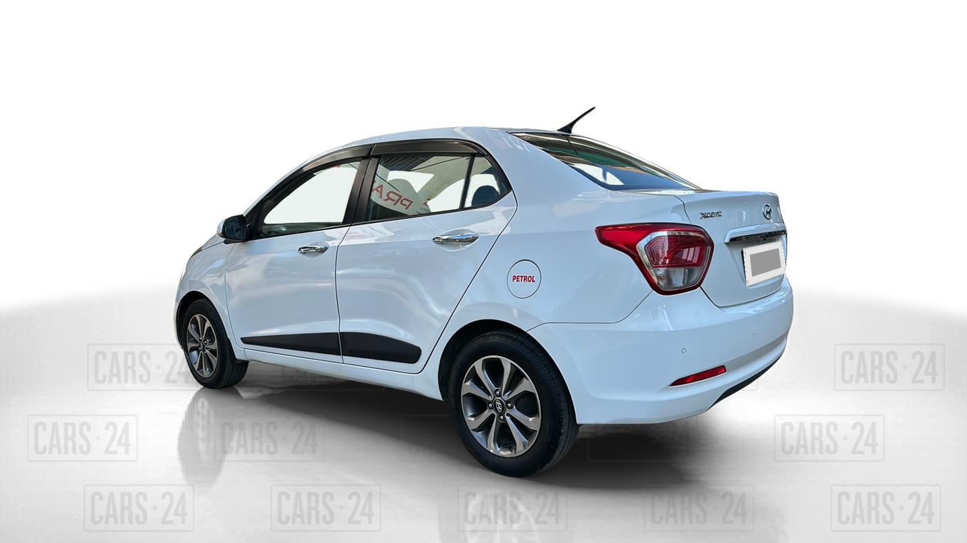 2015 Hyundai Xcent SX 1.2 (O), Petrol, Manual, 86,000 km, Left Back Diagonal