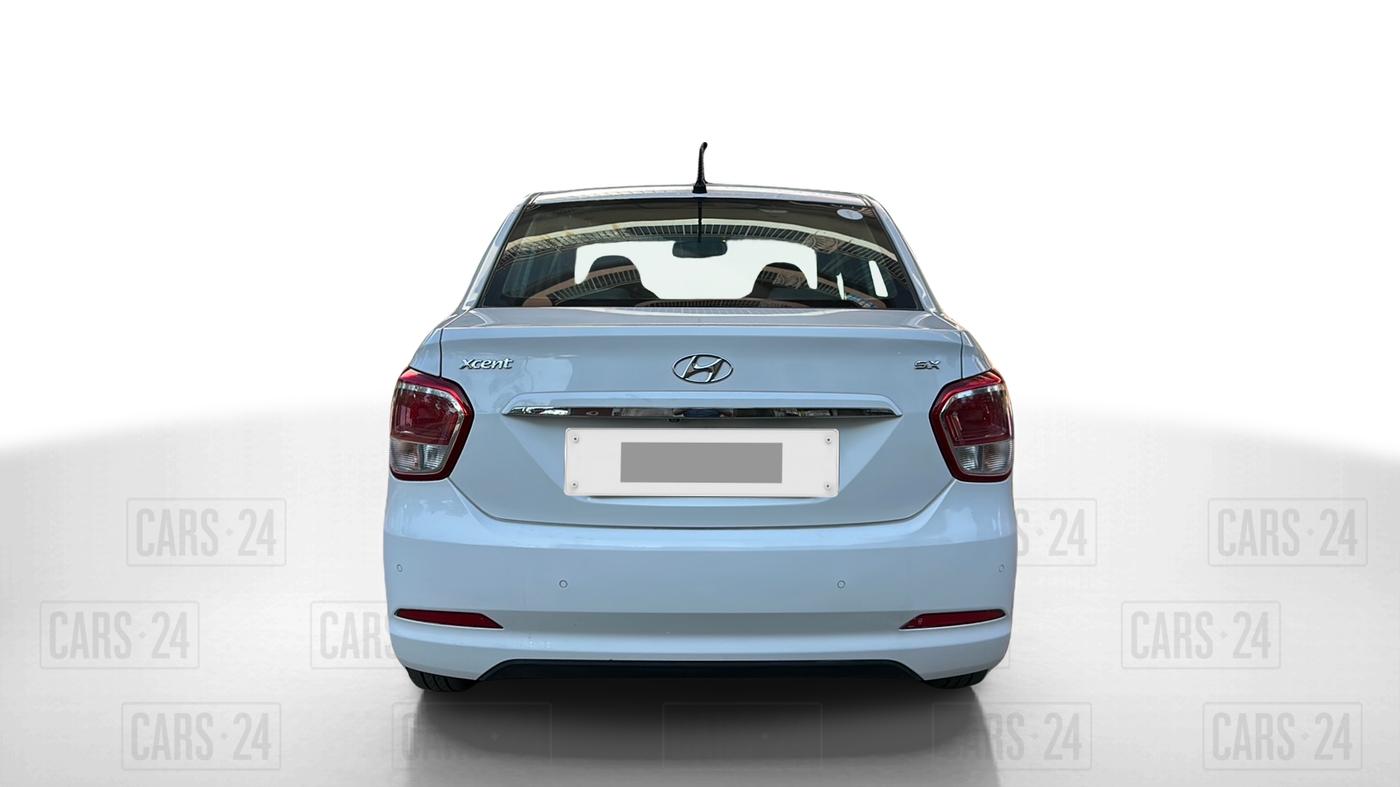 2015 Hyundai Xcent SX 1.2 (O), Petrol, Manual, 86,000 km, Back/Rear