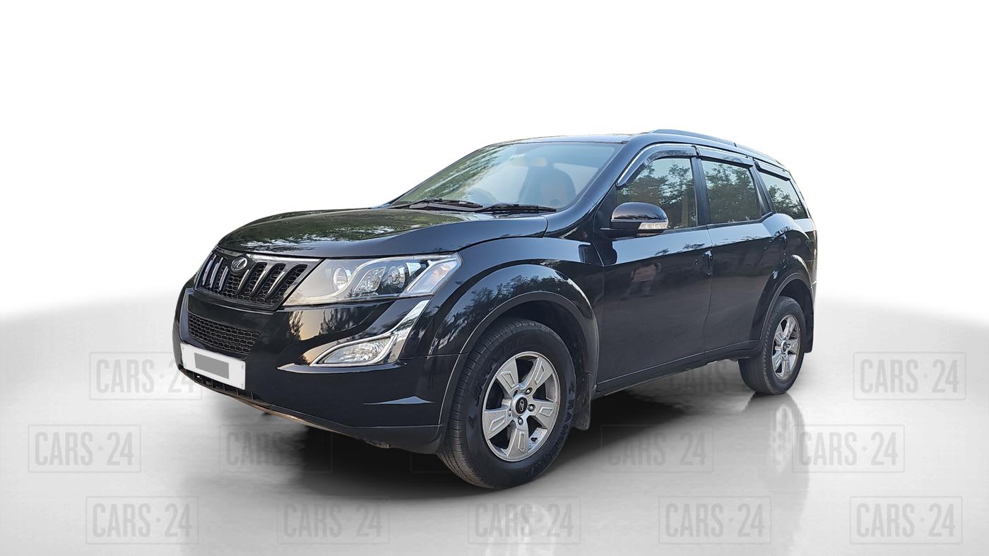 2012 Mahindra XUV500 W6, Diesel, Manual, 1,05,235 km, Left Front Diagonal