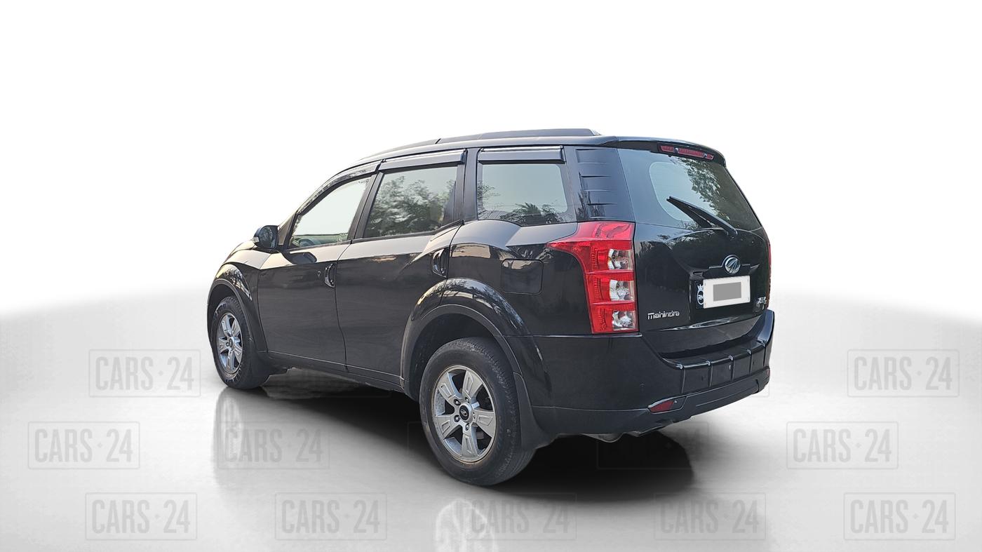2012 Mahindra XUV500 W6, Diesel, Manual, 1,05,235 km, Left Back Diagonal